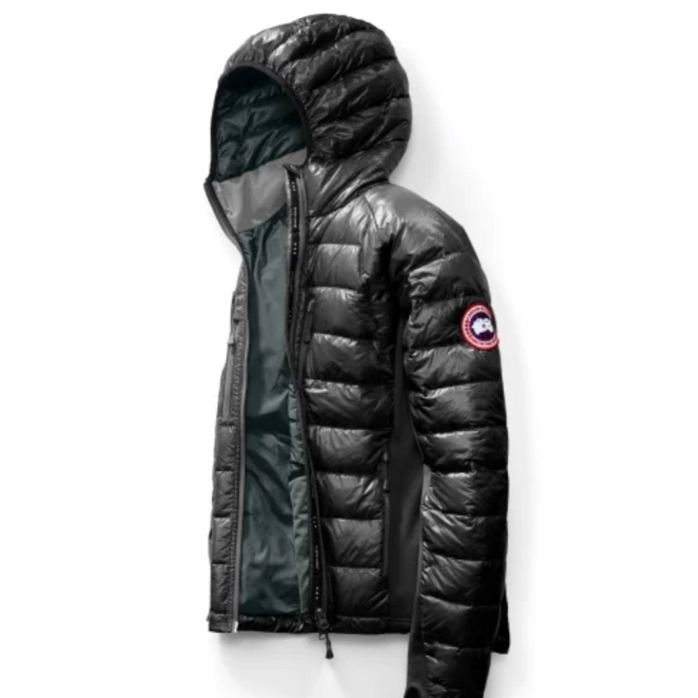 LIGHTLY WORN CANADA GOOSE